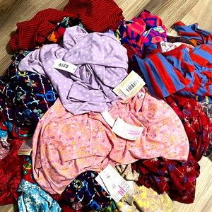 Lot of 22 size Medium various Lularoe items, brand new with tags. Make an offer
